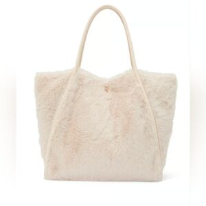 Nwt! Victorias Secret Cream Faux Fur Tote Bag